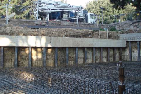 Retaining walls